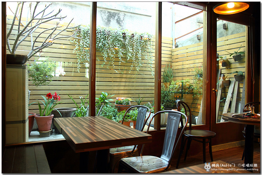 高雄美食┃品咖啡:季節限定隱藏版草莓司康超推薦 - 第11張圖 高雄美食┃品咖啡:季節限定隱藏版草莓司康超推薦