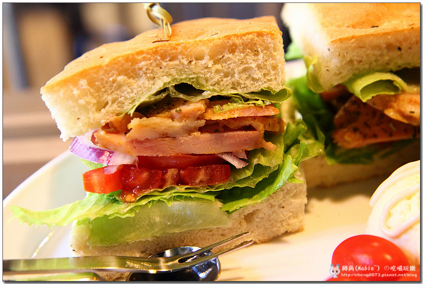 高雄美食┃品咖啡:季節限定隱藏版草莓司康超推薦 - 第22張圖 高雄美食┃品咖啡:季節限定隱藏版草莓司康超推薦