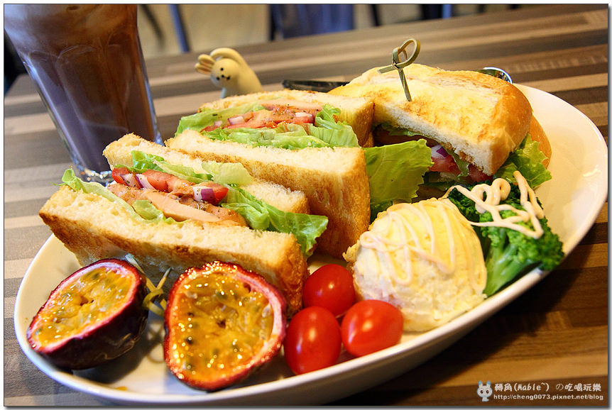 高雄美食┃品咖啡:季節限定隱藏版草莓司康超推薦 - 第23張圖 高雄美食┃品咖啡:季節限定隱藏版草莓司康超推薦