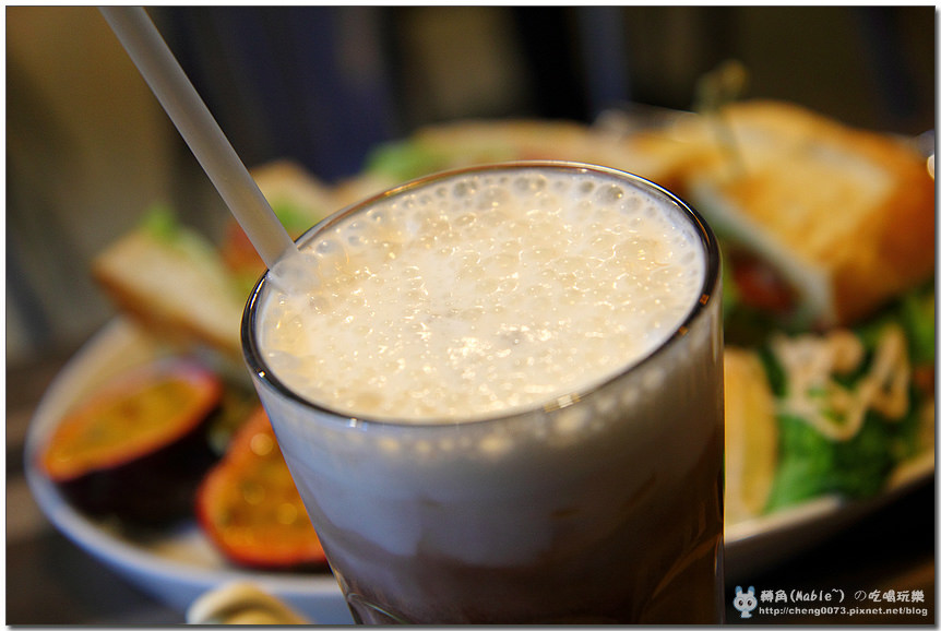 高雄美食┃品咖啡:季節限定隱藏版草莓司康超推薦 - 第31張圖 高雄美食┃品咖啡:季節限定隱藏版草莓司康超推薦