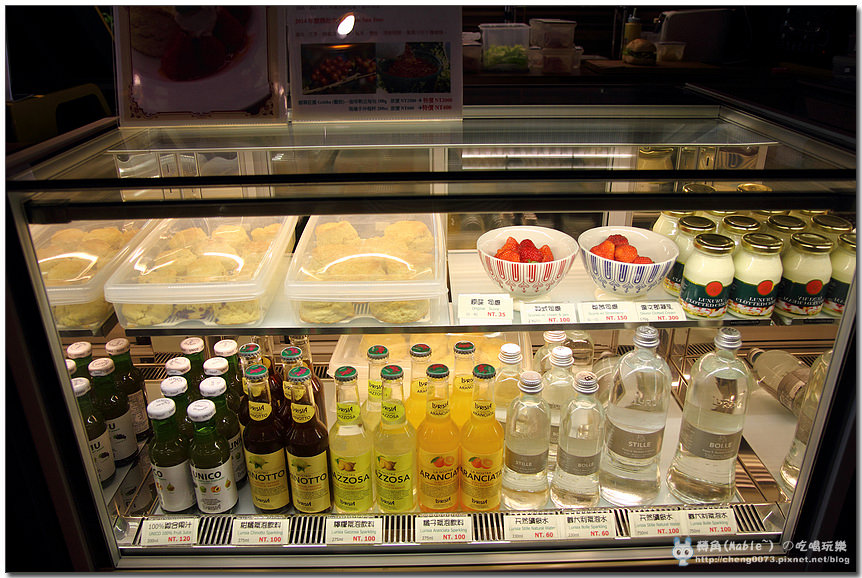 高雄美食┃品咖啡:季節限定隱藏版草莓司康超推薦 - 第9張圖 高雄美食┃品咖啡:季節限定隱藏版草莓司康超推薦