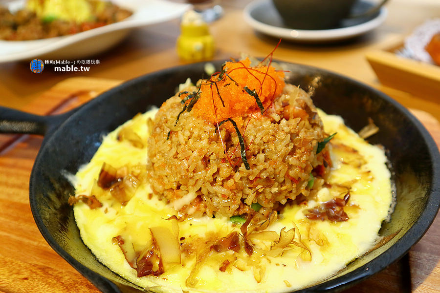 高雄餐廳 Awake coffee 火山爆發起司櫻花蝦魚卵飯