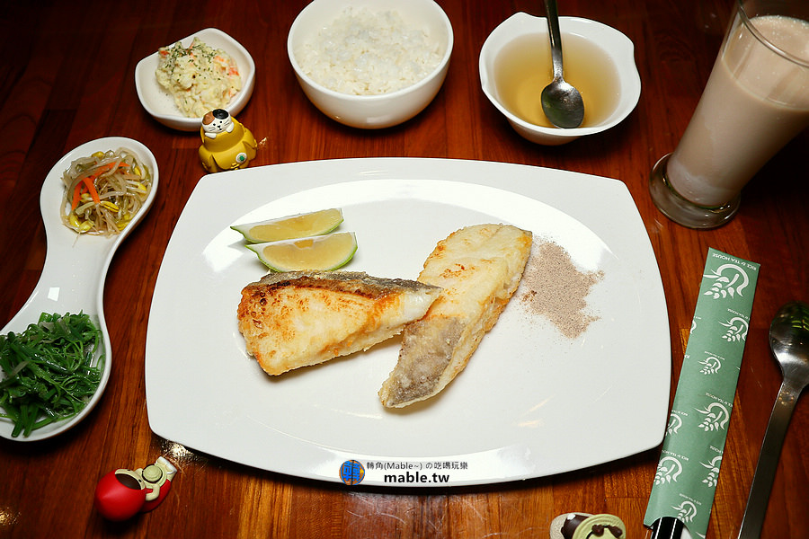 高雄中式定食 台式簡餐 新米茶味 蛋香鱈魚
