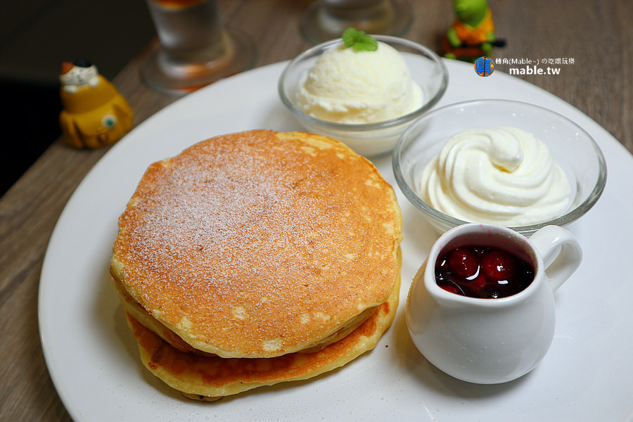 高雄下午茶 Pancake Ken's kitchen 莓果美式鬆餅