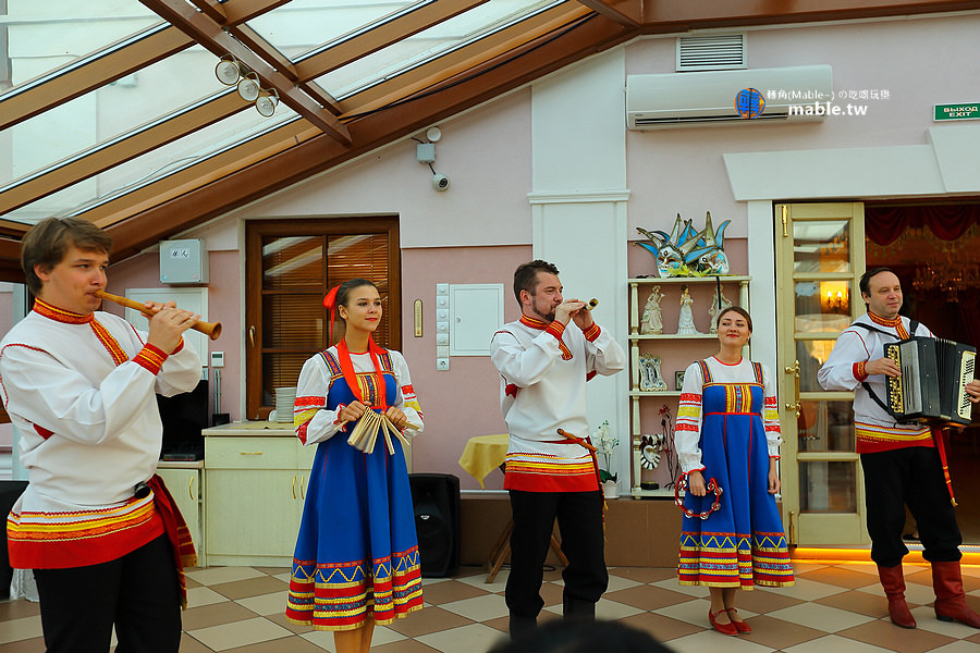 俄羅斯 蘇茲達爾住宿┃尼古拉夫斯基柏薩德(Nikolaevsky Posad) 傳統歌舞表演