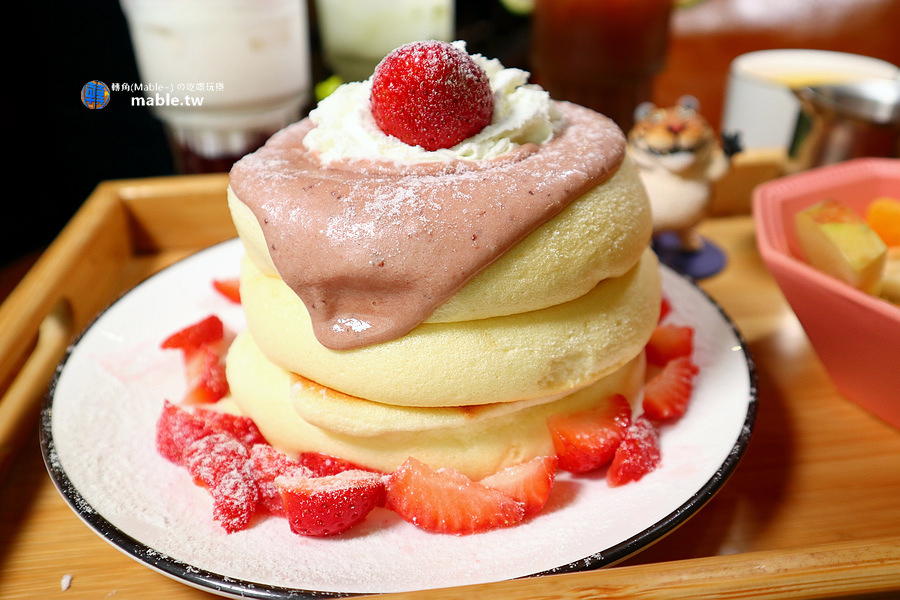 高雄岡山早午餐 樂+ 草莓舒芙蕾鬆餅